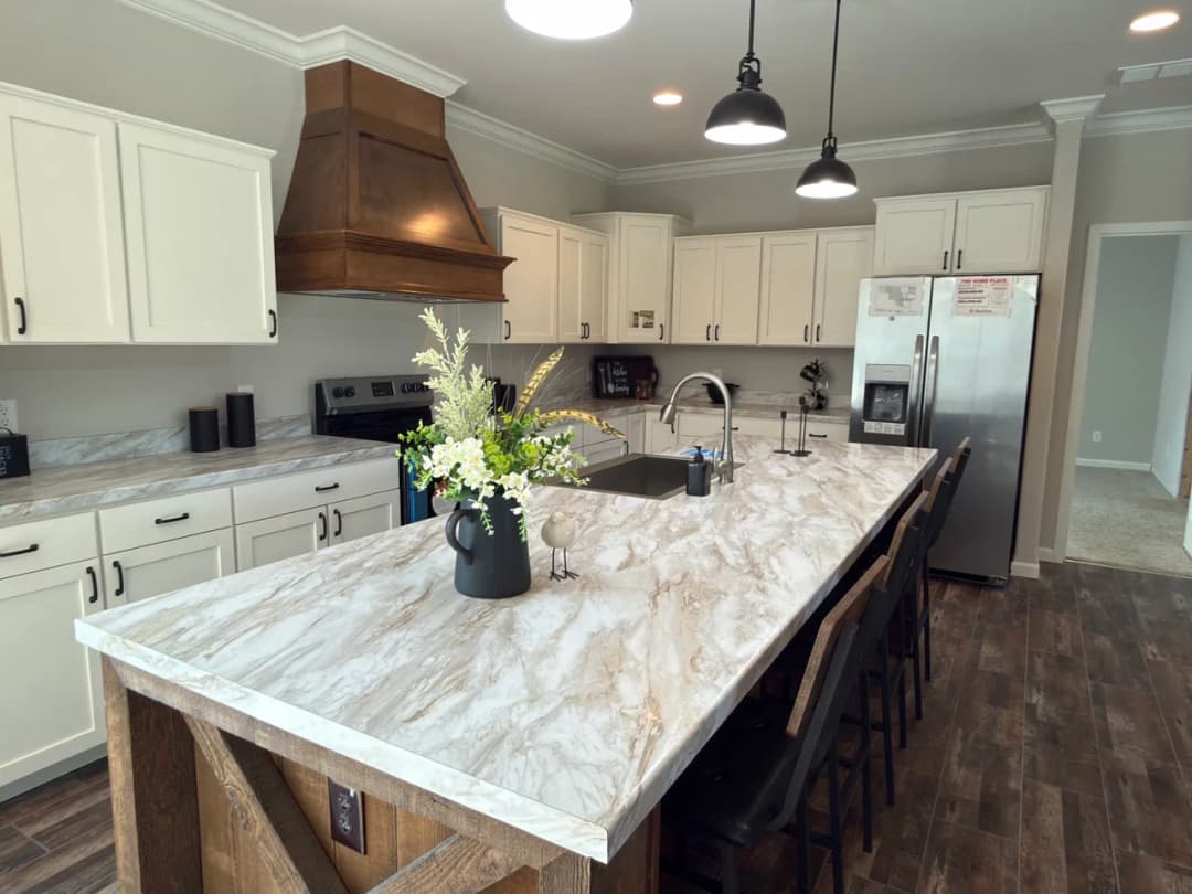 Tahoe harbor kitchen home features