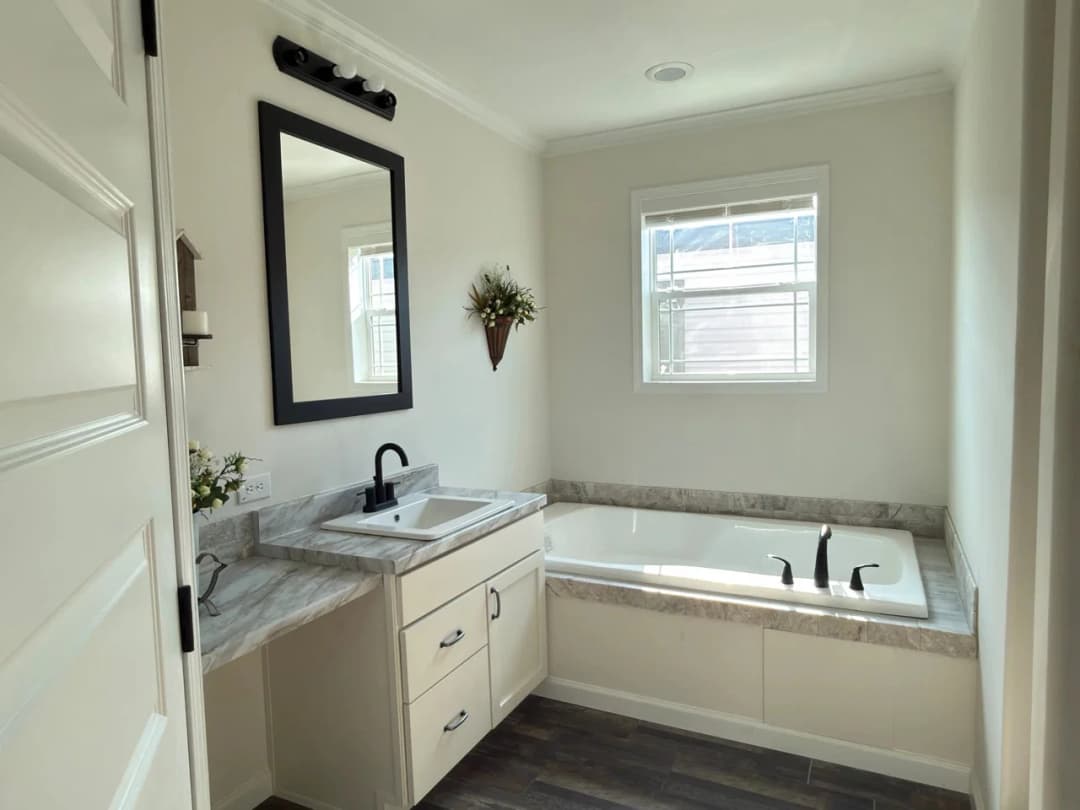 Aimon bathroom home features