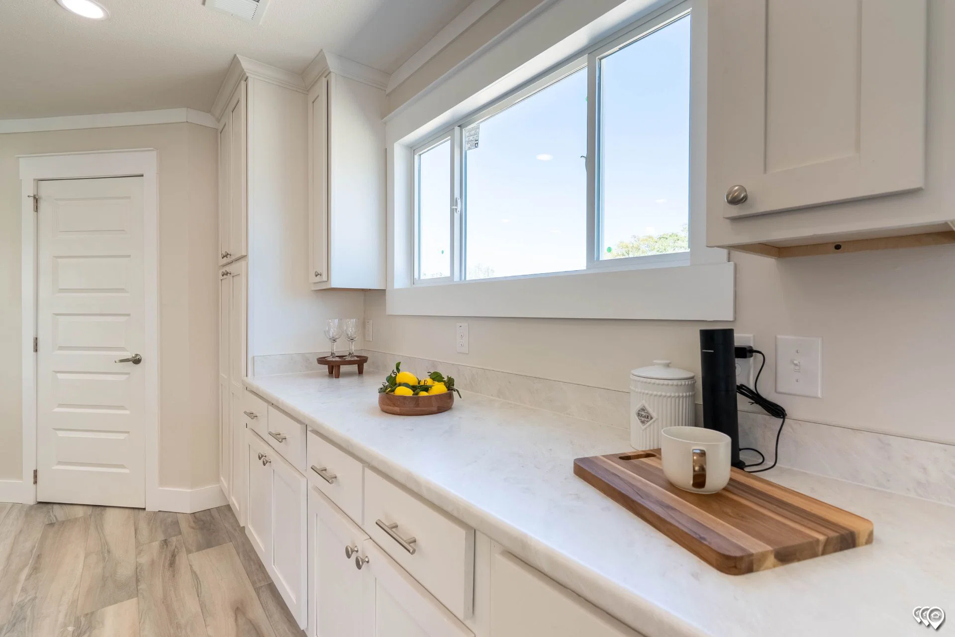 The bartholomew kitchen home features