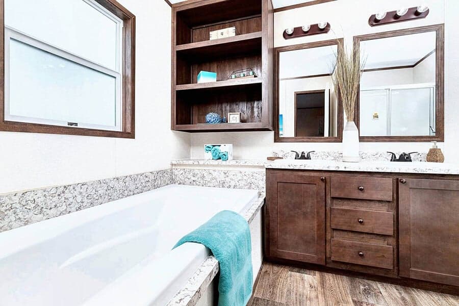 Emerald bathroom home features