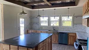 Oak creek "texas pearl" interior and kitchen home features