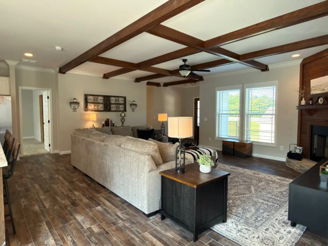 Tahoe harbor interior home features