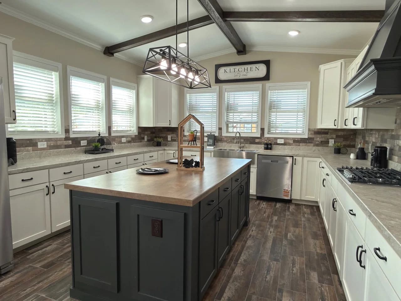 The taylor  kitchen home features