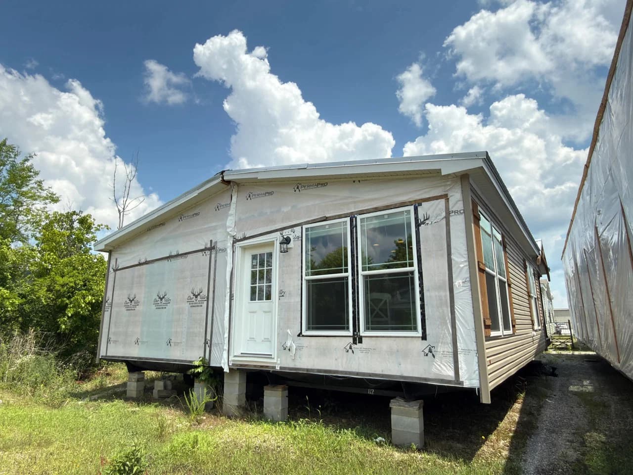 The haven b elevation and exterior home features