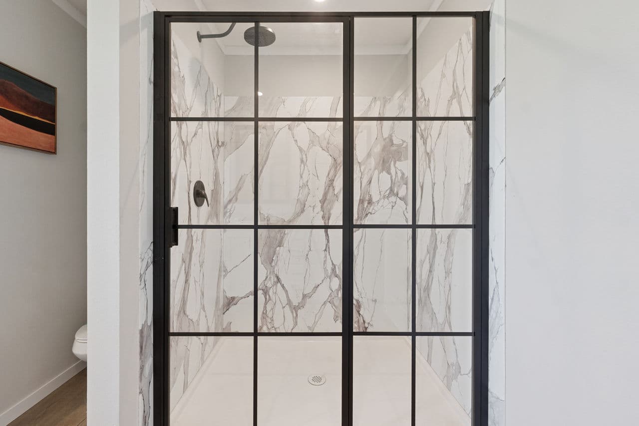 Zurich bathroom home features